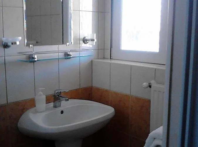 Hotel Horvathkert Panzio Es Etterem *